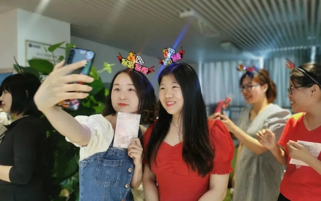 夏日炎炎 有你超甜 | 榮盛科技集團(tuán)2021夏季員工生日會(huì)圓滿舉行